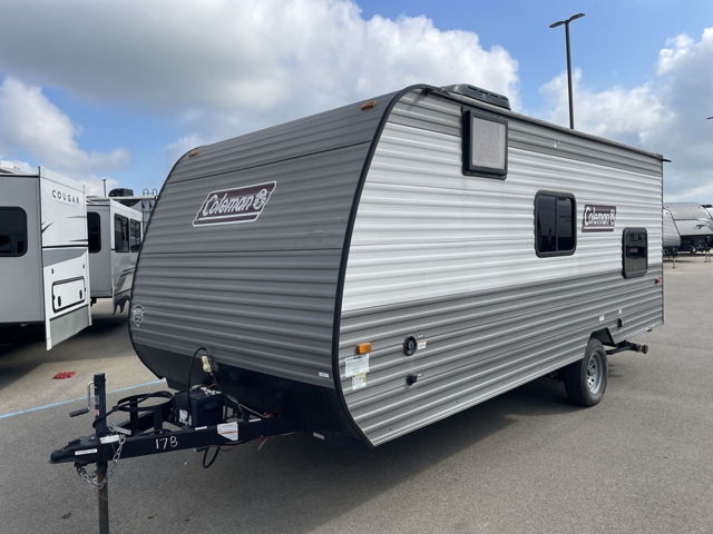 2023 Coleman Coleman Lantern LT 17B — photo 5 of 8