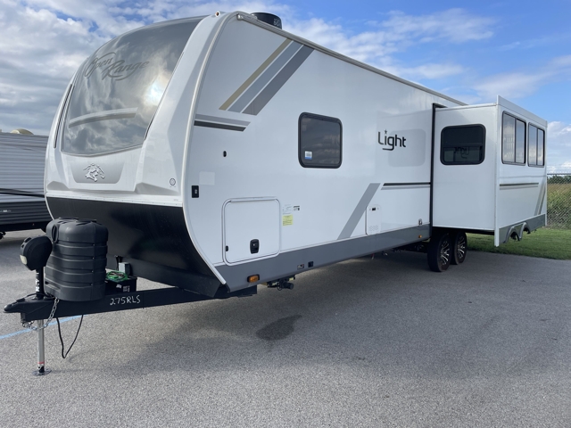 2025 Highland Ridge Light 275RLS — photo 4 of 8