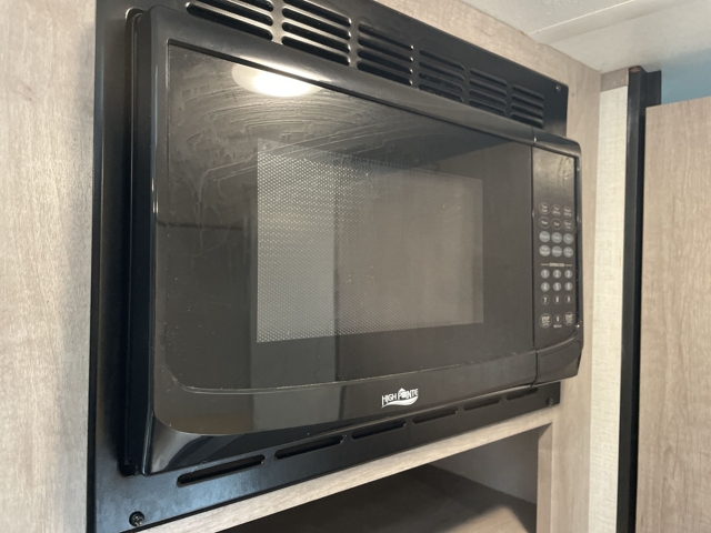 2024 Coleman Coleman Lantern LT 17B — photo 8 of 8