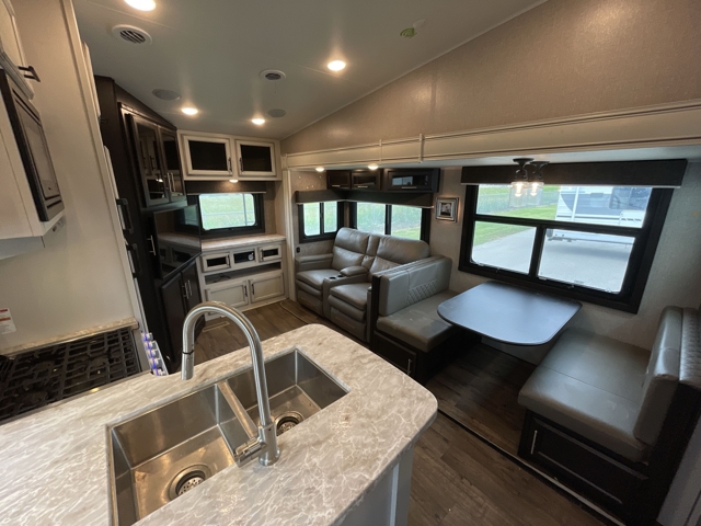 2021 Jayco Eagle HT 25.5REOK — photo 3 of 8
