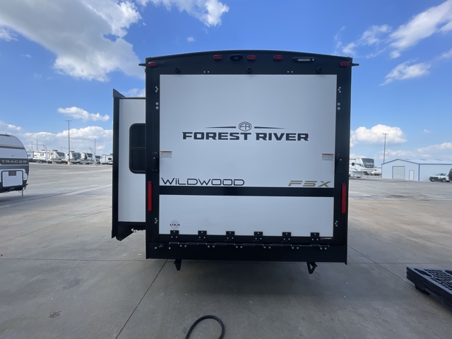 2025 Forest River Wildwood FSX 28VC — photo 7 of 8