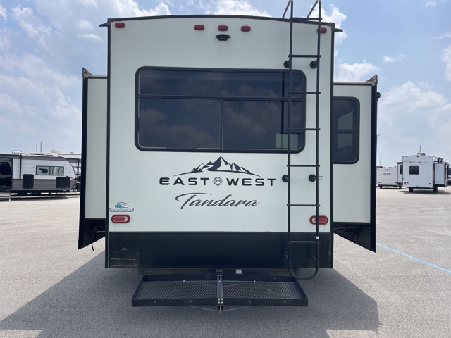 2022 East To West Tandara 320RL — photo 8 of 8