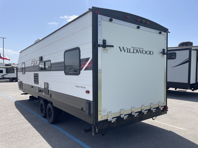 2021 Forest River Wildwood FSX 260RT — photo 7 of 8