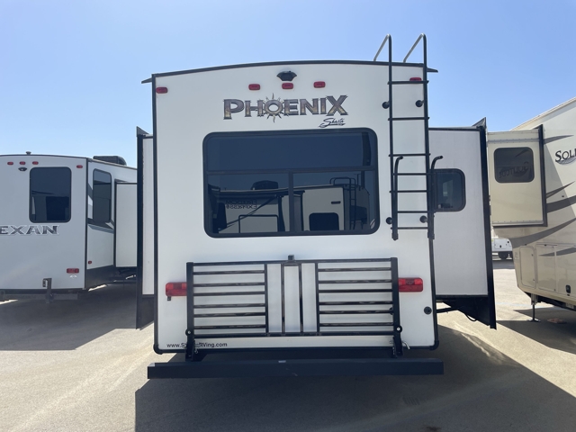 2018 Shasta Phoenix 336RL — photo 4 of 6