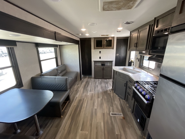 2022 Starcraft Autumn Ridge 26BHS — photo 3 of 8