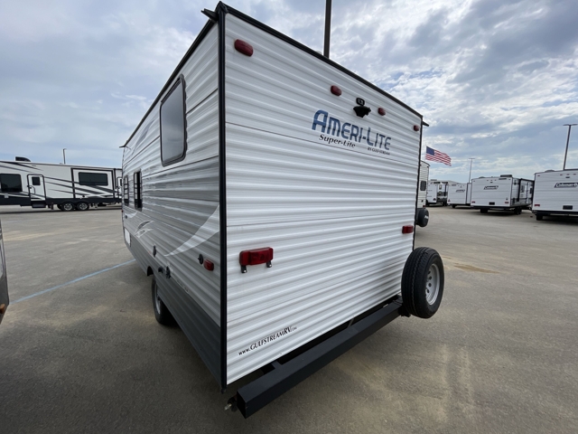 2019 Gulf Stream Ameri-lite 199DD — photo 5 of 8