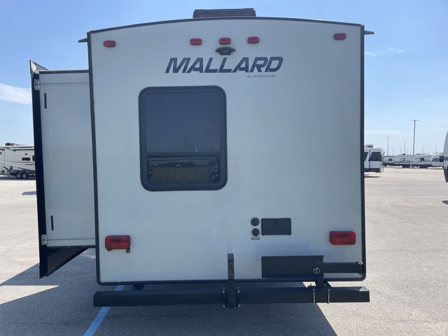 2018 Heartland Mallard M32 — photo 8 of 8