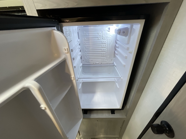 2023 Coleman Coleman Lantern LT 17B — photo 8 of 8