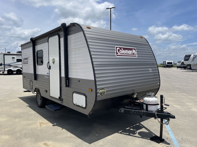 2023 Coleman Coleman Lantern LT 17B — photo 1 of 8