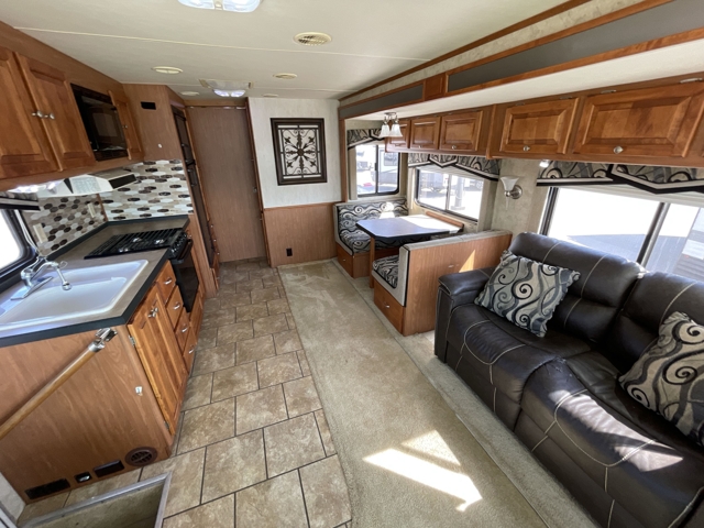 2007 Tiffin Allegro 35TSA — photo 2 of 8
