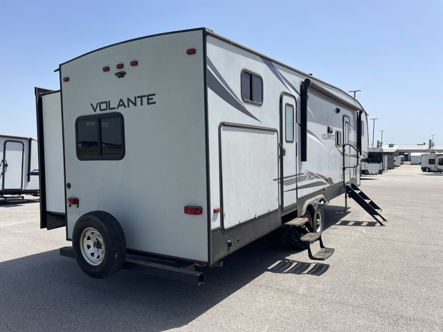 2020 Crossroads Volante 310BH — photo 6 of 8