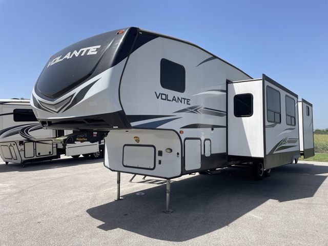2020 Crossroads Volante 310BH — photo 5 of 8