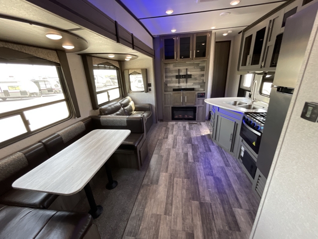 2020 Crossroads Volante 310BH — photo 4 of 8