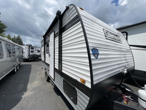 RV carousel image 1