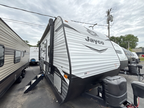 RV carousel image 1