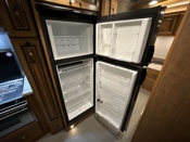 fridge-open thumbnail