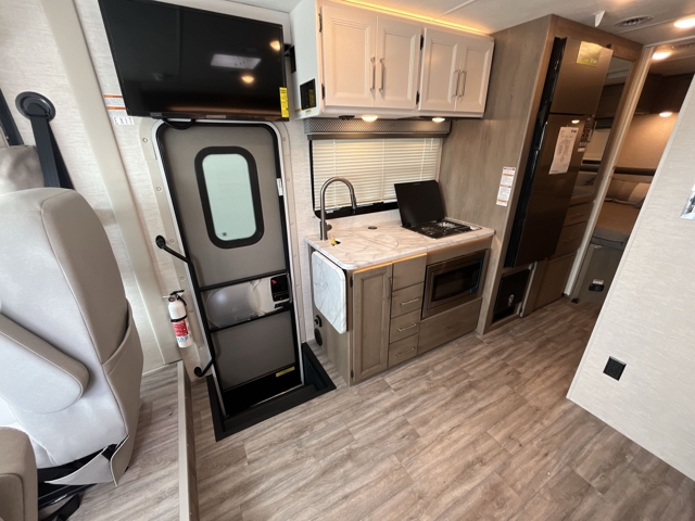 2026 Thor Freedom Traveler A24 — photo 4 of 8