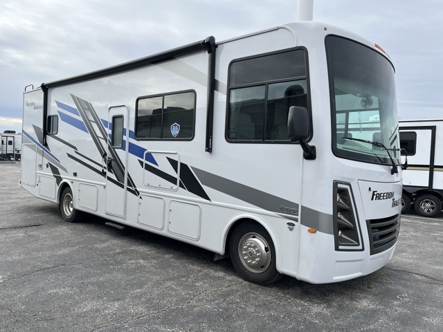 2026 Thor Freedom Traveler B30 — photo 6 of 8