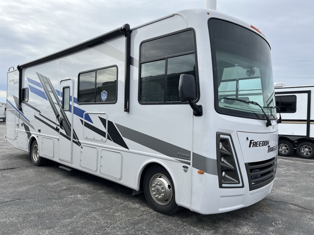 2026 Thor Freedom Traveler B30 — photo 1 of 8