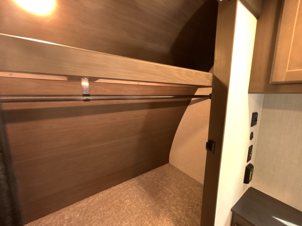 water-center-convenience-station