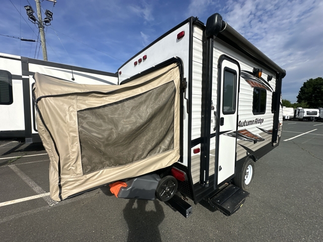 2018 Starcraft Autumn Ridge Outfitter 15RB — photo 3 of 8