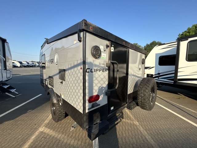 2022 Coachmen Clipper Express 12.0TDXL — photo 7 of 8