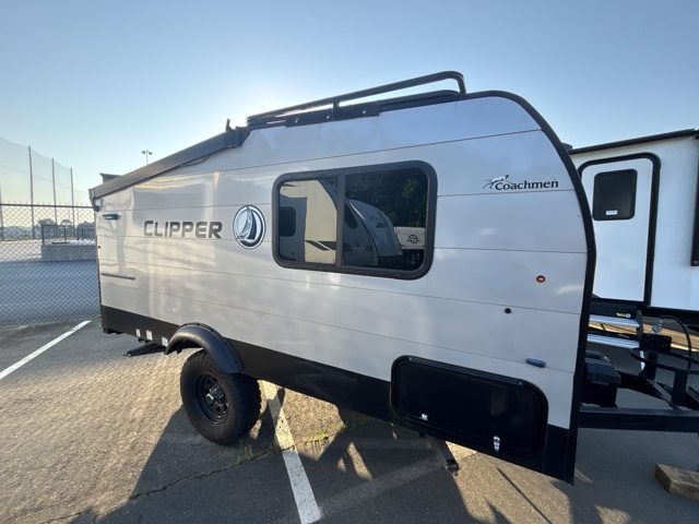 2022 Coachmen Clipper Express 12.0TDXL — photo 4 of 8
