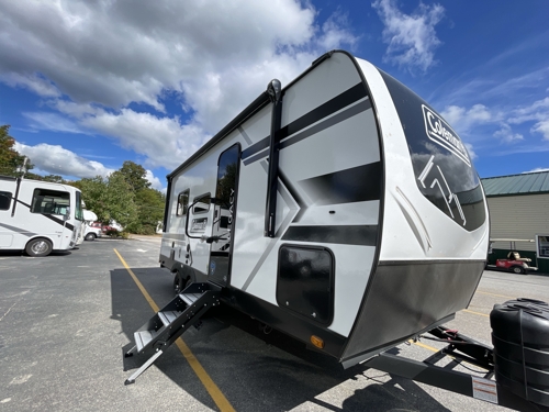 RV carousel image 1