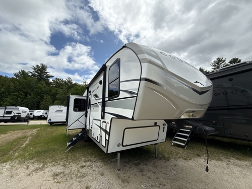 RV carousel image 1