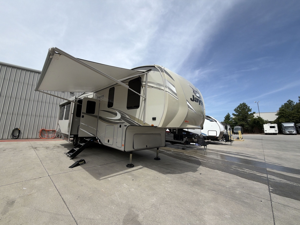 2019 Jayco Eagle 325BHQS