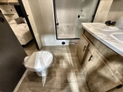 bathroom-4 thumbnail