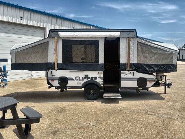 2019 Coachmen Clipper Sport 108ST — photo 5 of 8
