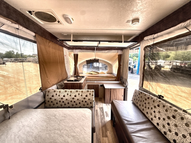 2019 Coachmen Clipper Sport 108ST — photo 3 of 8