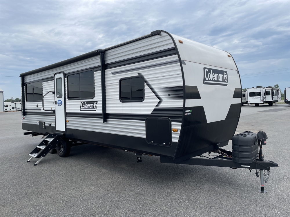 2025 Keystone Coleman Lantern 25REX