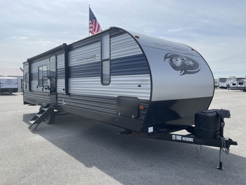 RV carousel image 1