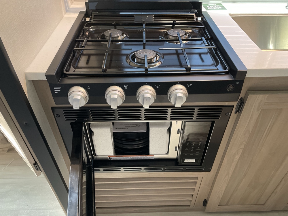 2026 Keystone Coleman Lantern 25REX - Stock #2573518 | Davenport