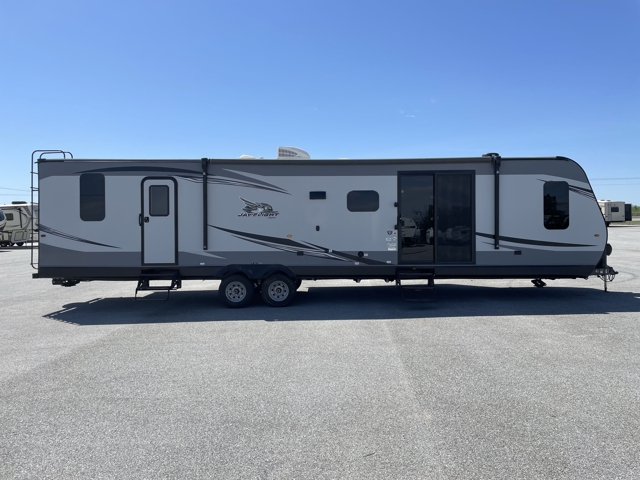 2020 Jayco Jay Flight 38FDDS — photo 6 of 8