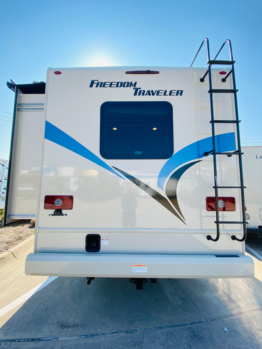 Thor Freedom Traveler A30 Camping World of Denton 1830277