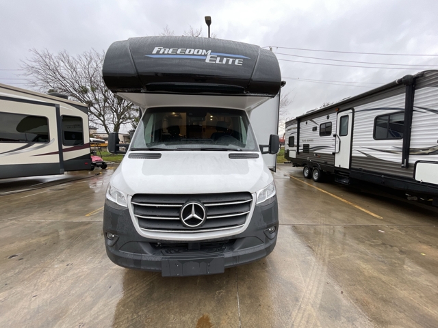 2025 Thor Freedom Elite 24FL — photo 5 of 8