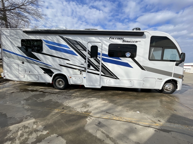 2026 Thor Freedom Traveler A28 — photo 4 of 8