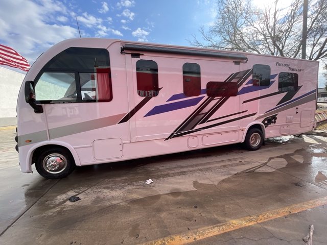 2026 Thor Freedom Traveler A28 — photo 5 of 8