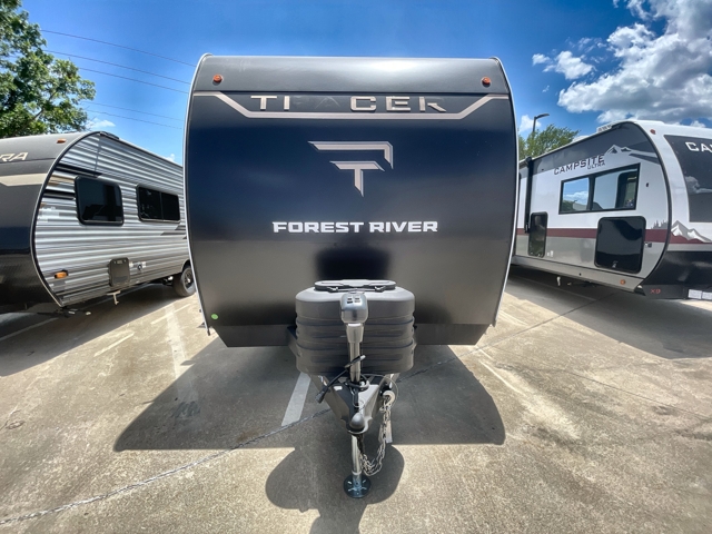 2027 Prime Time Tracer 195RB — photo 4 of 8