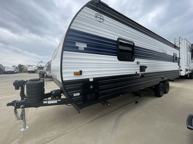 2025 Forest River Grey Wolf 22RR — photo 5 of 6