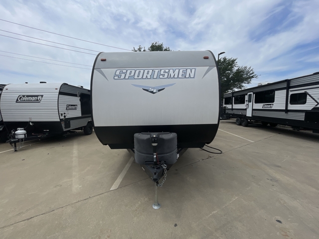 2022 K-Z RV Sportsmen SE 251RSSE — photo 5 of 8