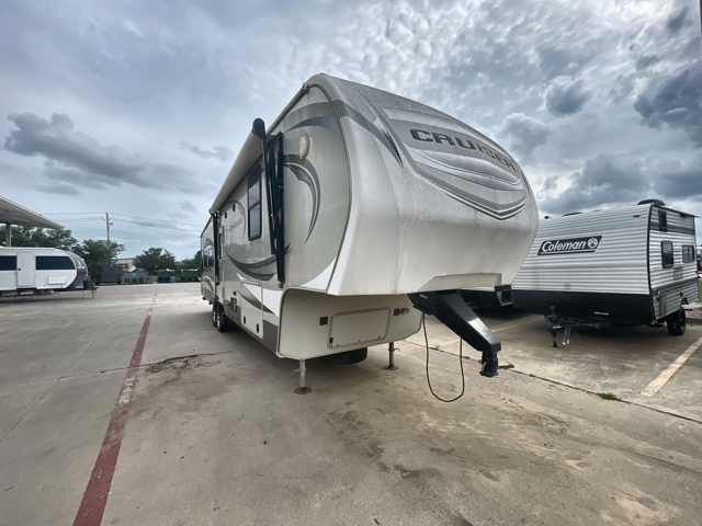 2015 Crossroads Cruiser 345BH — photo 1 of 5