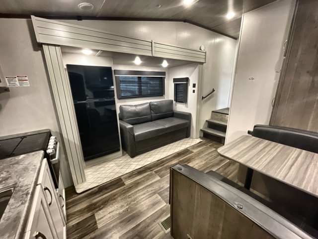 2023 Keystone Cougar Sport 2100RK — photo 3 of 8