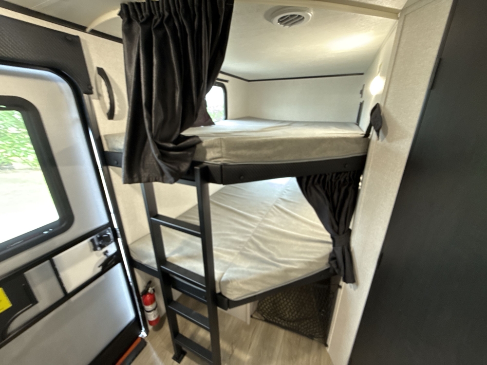 bunk-room
