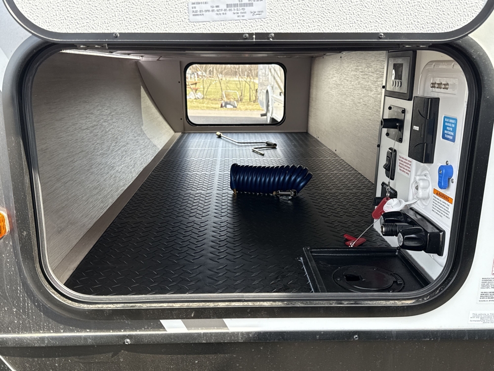 pass-through-storage