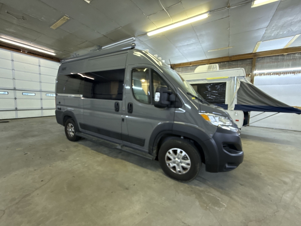 2025 Thor Rize 18M - Stock #2671093C | Elkhart, IN | Camping World