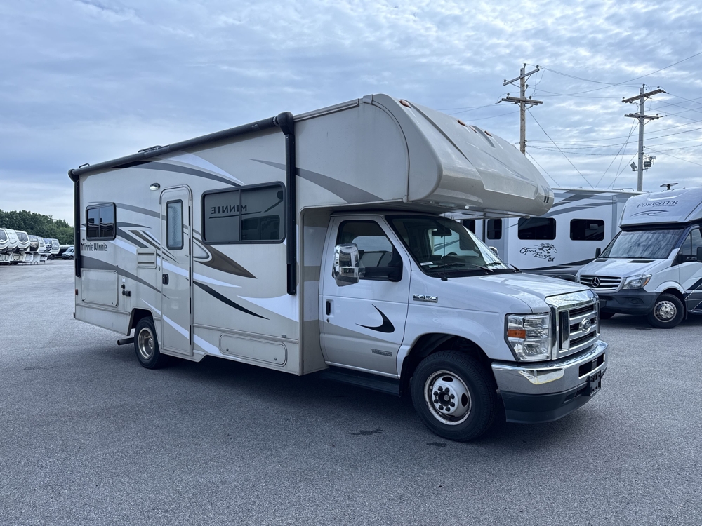 2022 Winnebago Minnie Winnie 25B